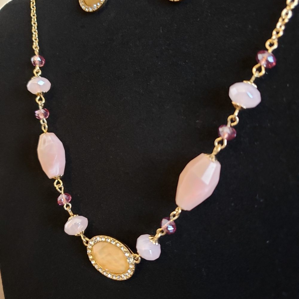 Misty Pink Necklace and Earring Set - Picture 3 of 7